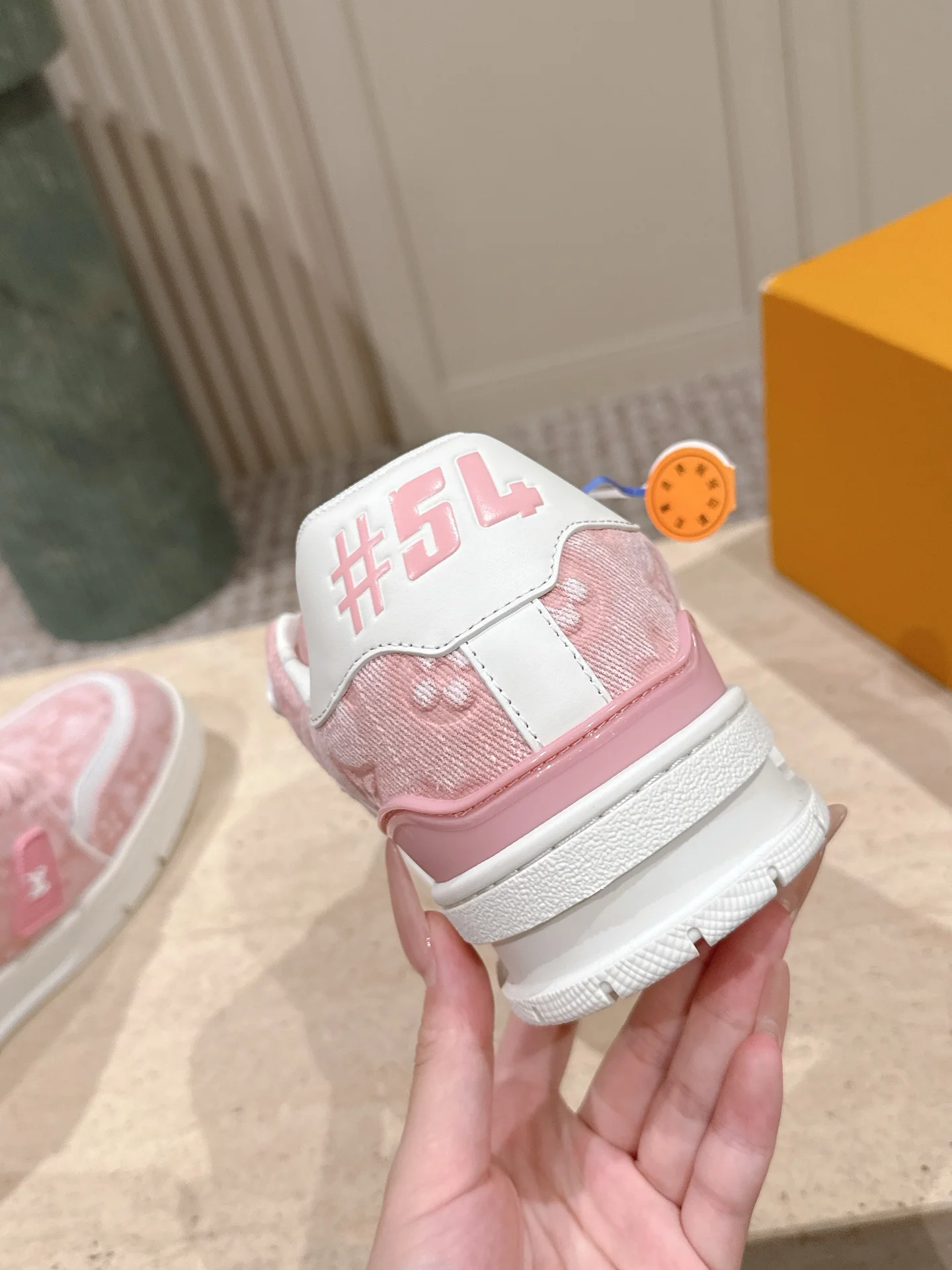 LV篮球限定系列运动鞋休闲鞋 情侣款运动鞋 - 细节图 7