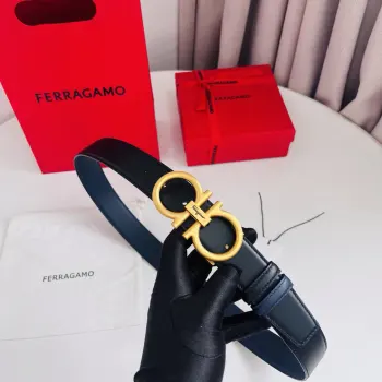 Ferragamo 菲拉格慕  宽度3.5cm 高级定制款男士皮带 黑兰双面进口牛皮 可双面使用 自行选择搭配 真材实料 很有质感 时尚经典不失风范 搭配精品尾夹扣 长短可自行裁剪