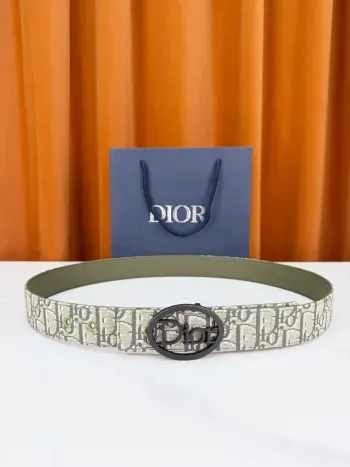 Dior 宽度3.5cm双面腰带 蓝灰老花帆布满印品牌暗纹 一面织物一面黑荔枝纹皮革 椭圆镂空Dior字母扣 藏蓝礼盒精装 一腰双面百变随心 