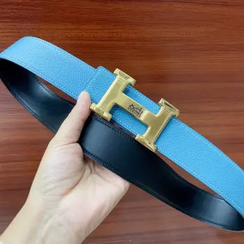 爱马仕男士腰带Hermes爱马仕 男士双面皮腰带 双面头层牛皮 双面可用 搭配精品钢扣五金 做工精致 实物拍摄 高端奢华 宽度3.8cm