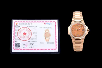 太阳出品出品 白壳 赠送原装意大利小牛皮皮带 RRR 百达翡丽 PP OM4 鹦鹉螺石英RRR厂联合瑞士设计师耗时两年 重金打造天花板PP鹦鹉螺7010系列 原版起模还原数据 达到1 1精细对版 亮点1  秒杀市面绝大多数石英女表 搭载   瑞士原装Cal.E 23-250SC机芯   绝无仅有 0误差0故障 精致推荐女士石英腕表 立即抢购