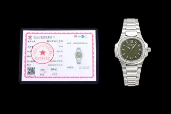 太阳出品出品 白壳 赠送原装意大利小牛皮皮带 RRR 百达翡丽 PP OM4 鹦鹉螺石英RRR厂联合瑞士设计师耗时两年 重金打造天花板PP鹦鹉螺7010系列 原版起模还原数据 达到1 1精细对版 亮点1  秒杀市面绝大多数石英女表 搭载   瑞士原装Cal.E 23-250SC机芯   绝无仅有 0误差0故障 精致推荐女士石英腕表 立即抢购