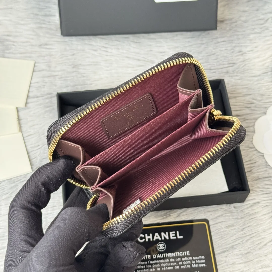 Chanel AP0216 Lambskin Quilted Long Wallet - Detail view 7