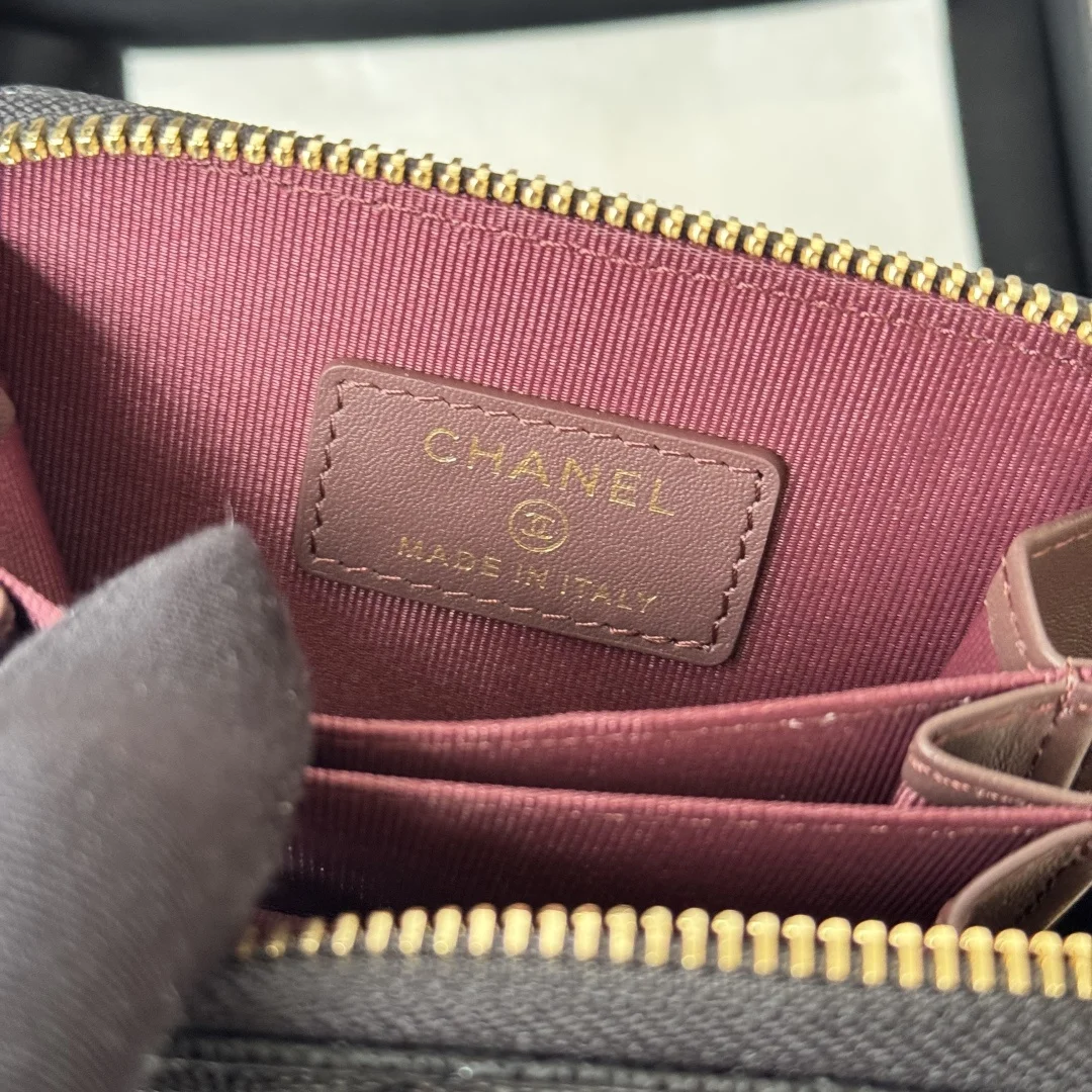 Chanel AP0216 Lambskin Quilted Long Wallet - Detail view 8