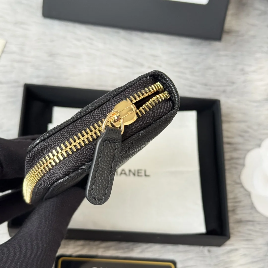 Chanel AP0216 Lambskin Quilted Long Wallet - Detail view 9