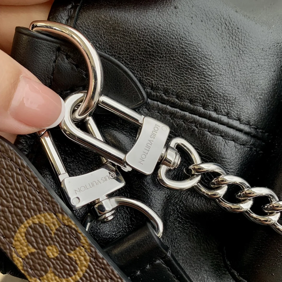 LVM24861 经典羊皮革手袋 女士斜挎包 - 细节图 5