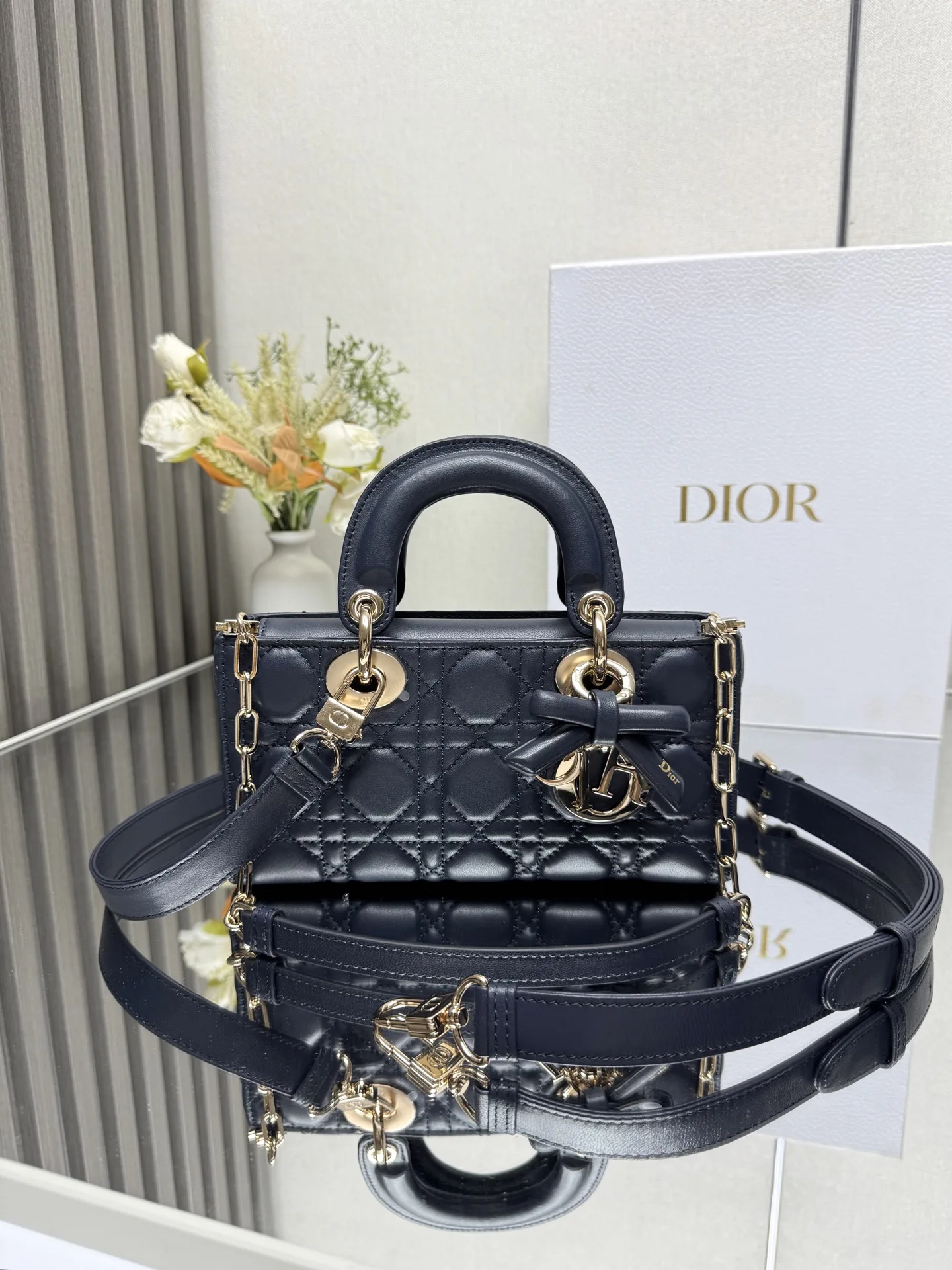 迪奥238600 蝴蝶结小羊皮手袋  女士斜挎包