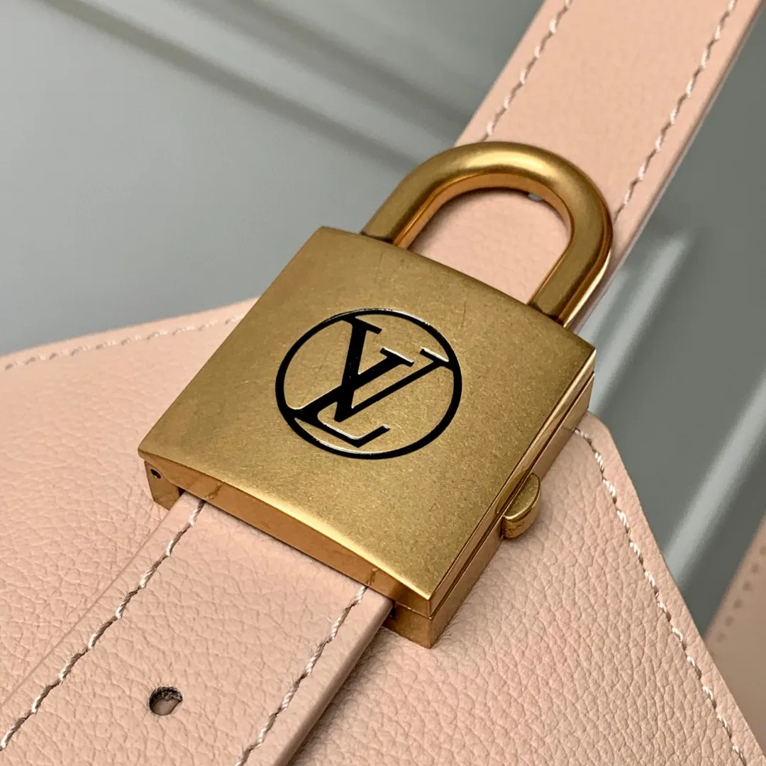Louis Vuitton M14265 Full-Grain Cowhide Leather Handbag Women s Shoulder Bag - Detail view 5