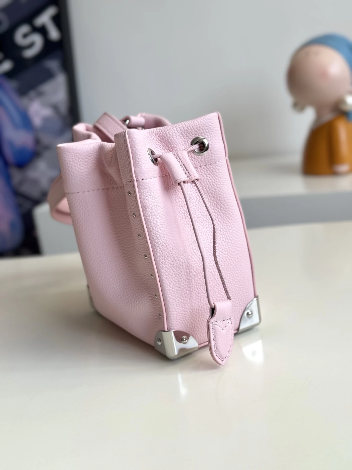 Louis Vuitton M2A067 Dreamy Colors Leather Handbag Women s Crossbody Bag - Detail view 2