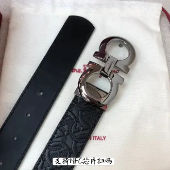 菲拉  宽度3.5cm 双面头层牛皮带身 正面压花工艺 背面平纹 可双面使用 经典尾夹铜扣 长短可以自己剪裁