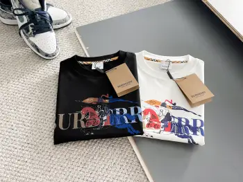 春夏新品上市时尚经典圆领短袖  男士短袖