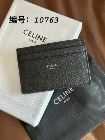 荔枝纹卡包编号:10N763 10763牛皮革银色饰面1个中央扁平口袋4个卡糟男女通用黑色荔纹全皮尺寸:w11.5×h7.5cm