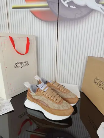 哑对光版丝牛绸皮运动鞋  情侣款运动鞋