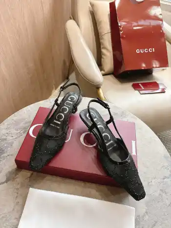 后系带网眼布鞋履  女士凉拖鞋