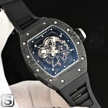 太阳出品出品 理查德 米勒 RM055 NTPTL88 正式亮相 全新骨架化机芯RMUL2和NTPT碳纤维表壳是真正的封神之作   RICHARD MILLE  理查德米勒 理查米尔  封神表壳 49.90*42.70的NTPT碳纤维表壳 保证整体架构最佳钢性 零件表面良好平整度及齿轮系的完美运转 还具有上链可调节桶 防震等多项功能 精度和稳定性都达到了非凡的水平 (所有齿轮均与正品一样运转)注意  强势声明 此款RM055 NTPT所有零部件与正品可互换通用 是真正意义上1:1 太阳出品精致推荐男士机械腕表