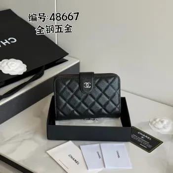 chanel -经典中号双层钱包到货 —全钢五金麦 - 顶级原单top 进口大球牛皮的菱格纹路 非常耐看 亮金五金非常时髦  10个卡位 非常高级 专柜断货王 可放信用卡硬币 百元大钞 开合按扣编号 A48667 尺下:w15×h10×d2.5cm