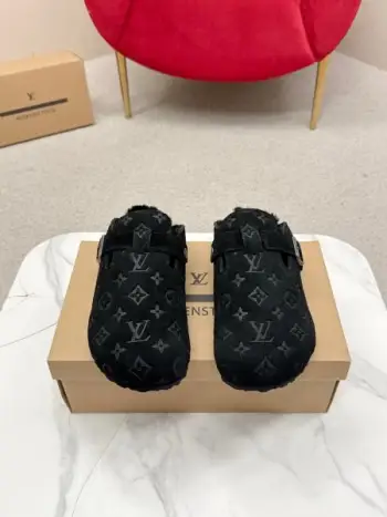 L家25𝐬𝐬 秋冬新品 老花面包穆勒羊毛拖鞋