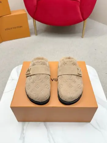 L家25𝐬𝐬 秋冬新品 老花面包穆勒羊毛拖鞋
