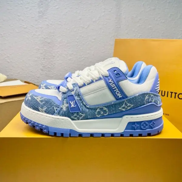 Louis Vuitton Trainer low-top fashion sneakers
