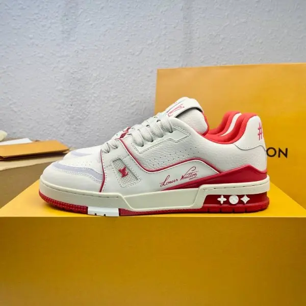 Louis Vuitton Trainer low-top fashion sneakers